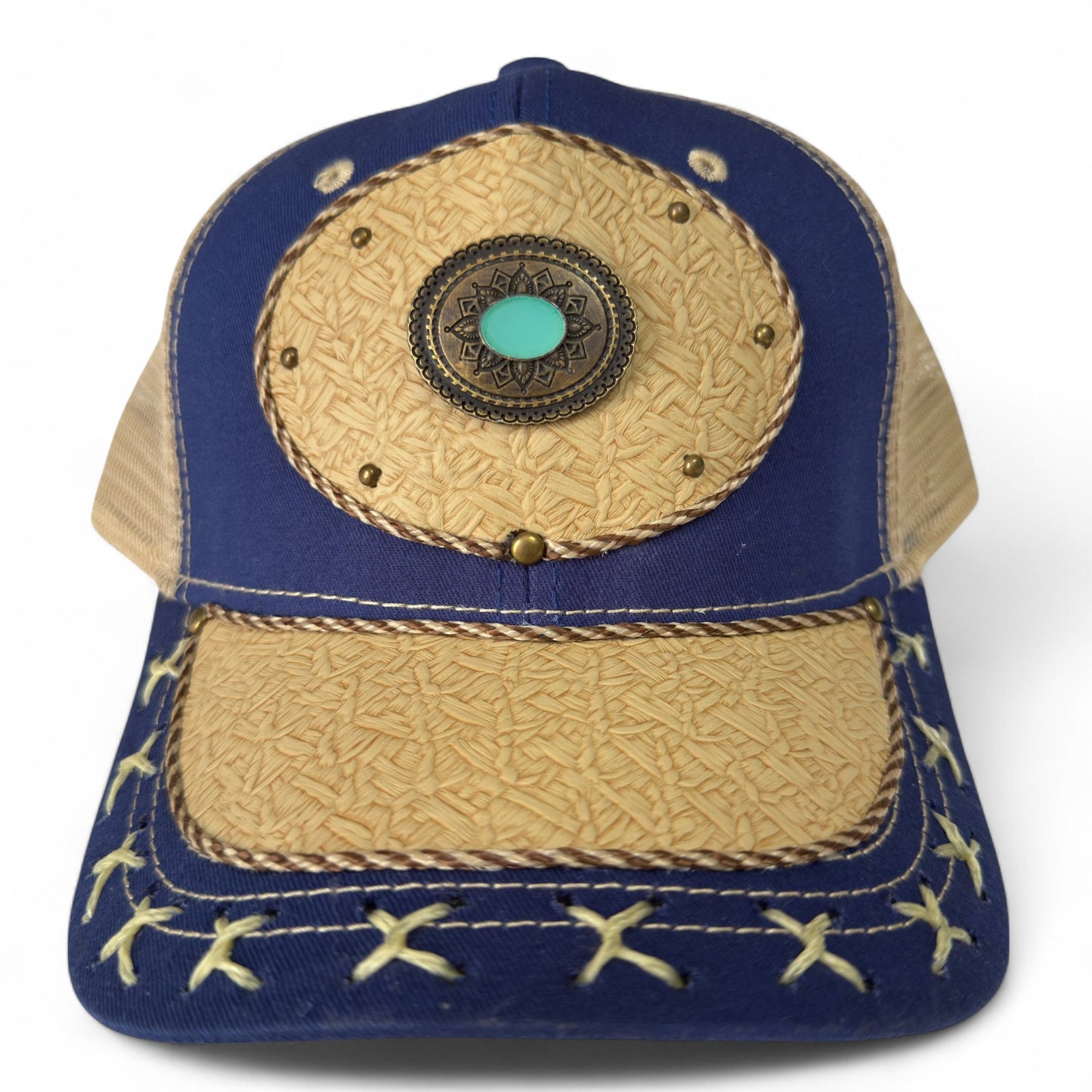 Gorra Trucker Artesanal Azul Amuleto | Cuero Sintético y Herrajes | Hecha en México