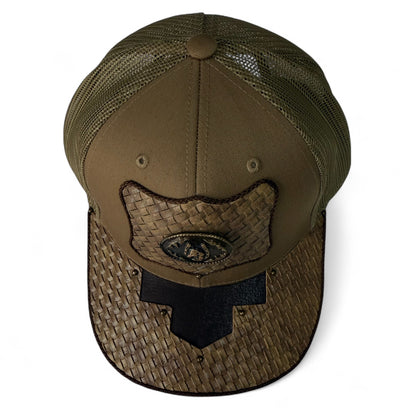Gorra Trucker Artesanal Camel | Cuero Sintético y Herrajes | Hecha en México