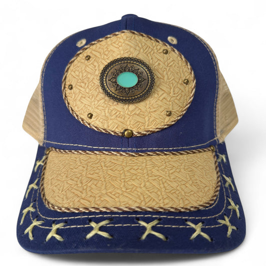 Gorra Trucker Artesanal Azul Amuleto | Cuero Sintético y Herrajes | Hecha en México